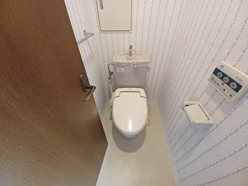 物件内観写真11　(同型反転部屋写真です。)