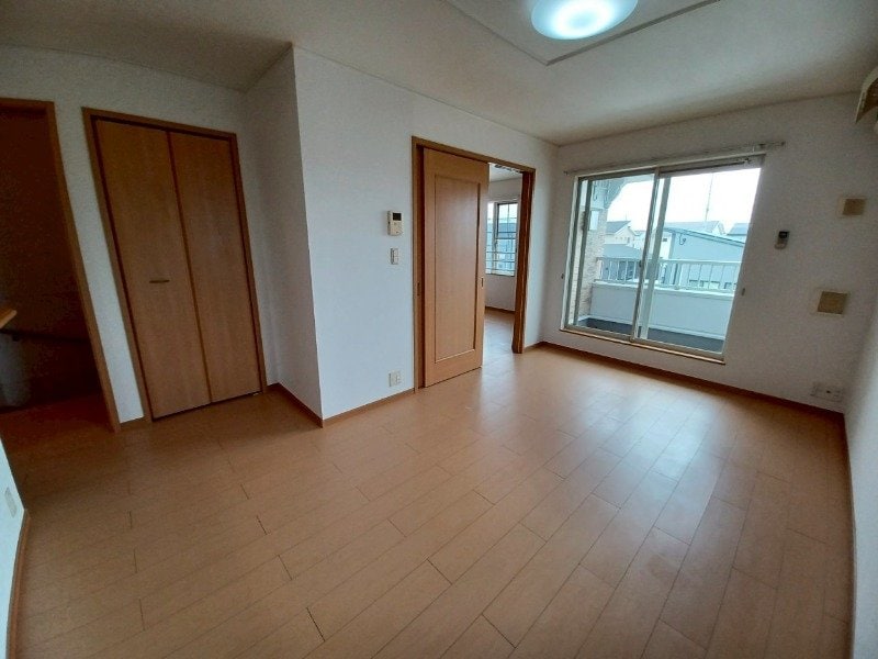 物件内観写真20　(同型反転タイプの画像)