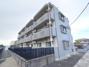 サンタプレイス外観写真