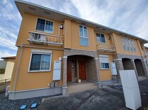 ラ・カンパーニャ　Ａ棟の外観写真