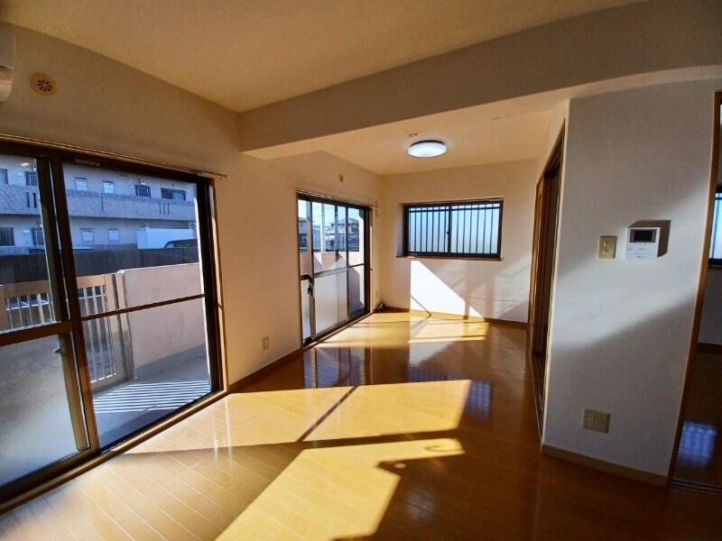 物件内観写真9　(同型参考写真)