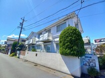 ヴィラ・ローズガーデンの外観写真