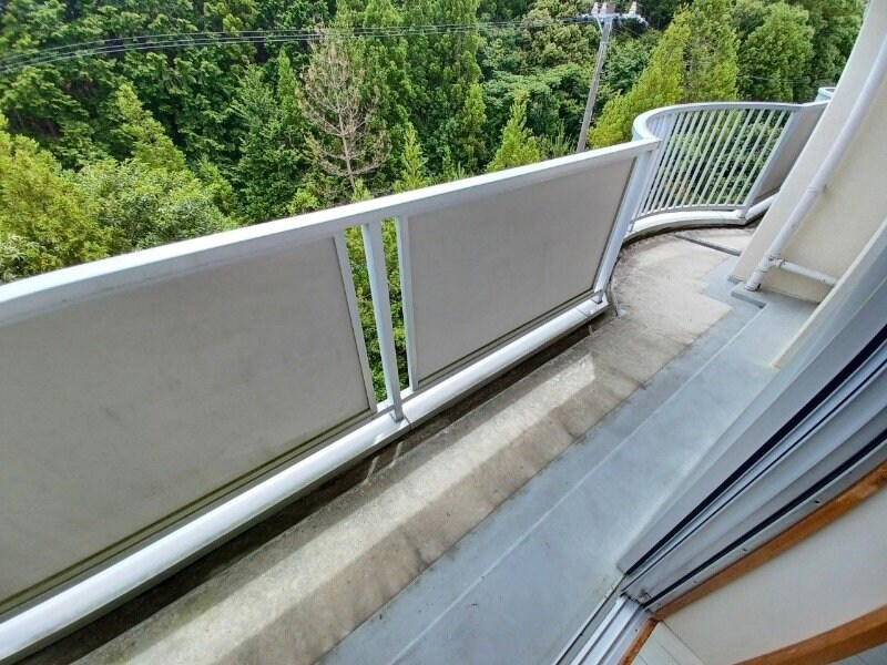 物件内観写真9　(別部屋反転参考写真です。)