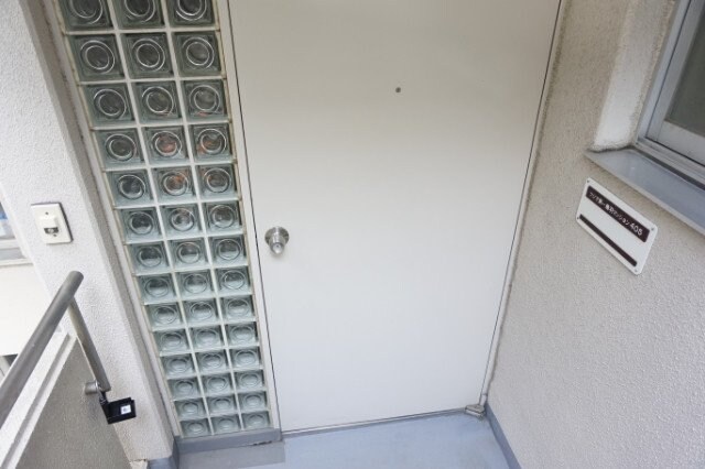 物件内観写真12　(同タイプの部屋写真です。)