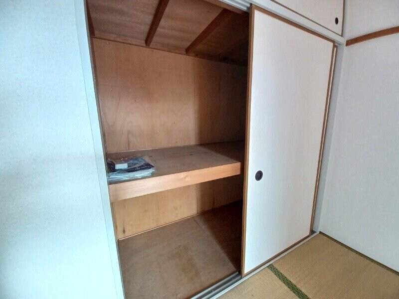 物件内観写真10　(別部屋写真です)