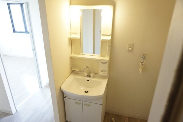 物件内観写真10　(同型)