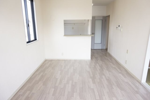 物件内観写真16　(同型)