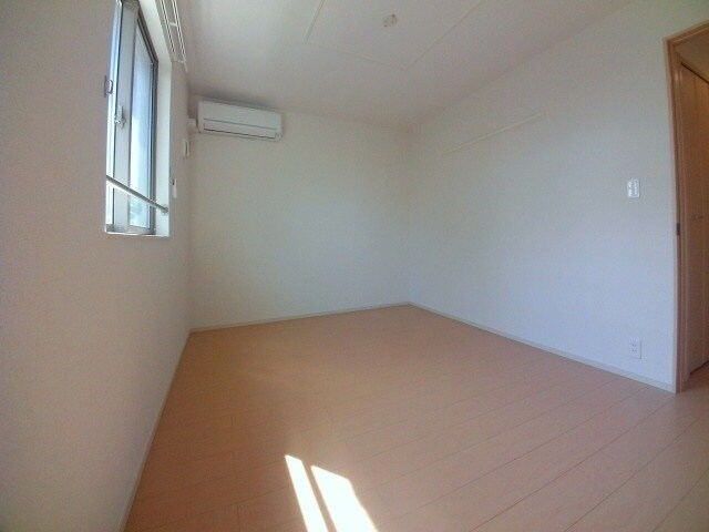 物件内観写真14　(同タイプの部屋写真です)