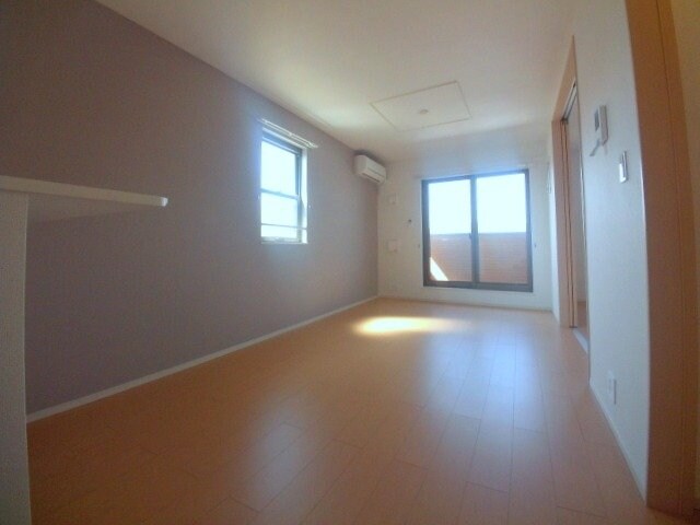 物件内観写真19　(同タイプの部屋写真です)