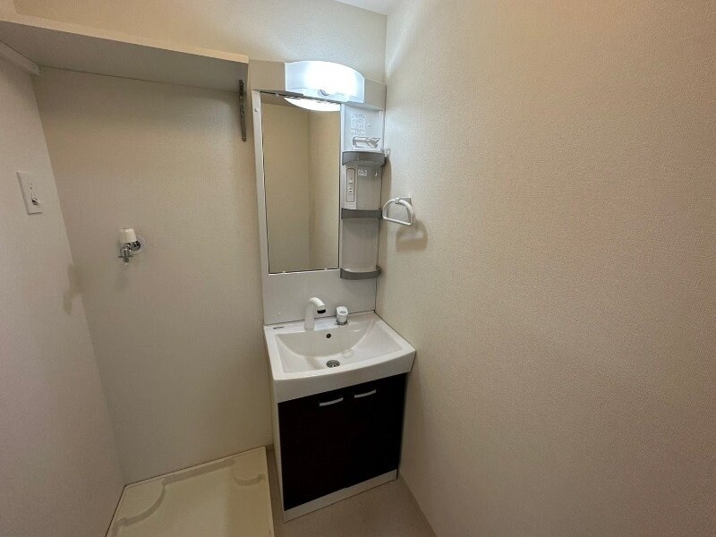 物件内観写真8　(別部屋参考写真です。)