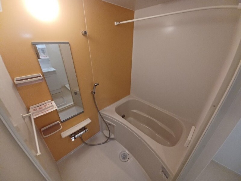 物件内観写真9　(同型反転タイプのお写真です)