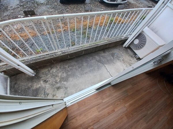 バルコニー(同物件別部屋の写真)