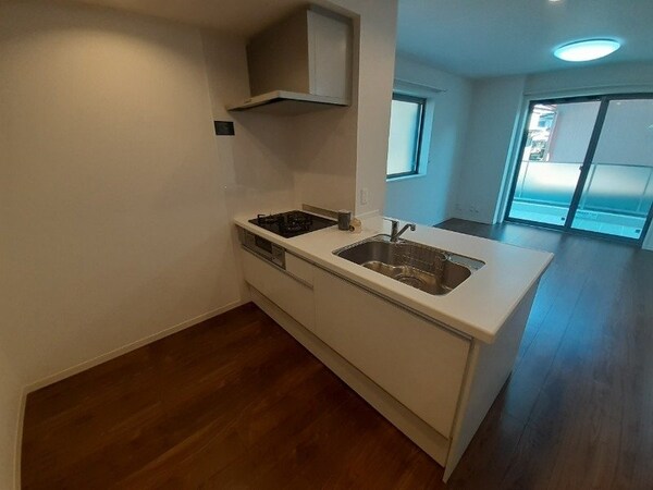 キッチン(同型タイプの画像です)