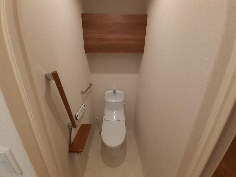 物件内観写真9　(同型タイプの画像です)