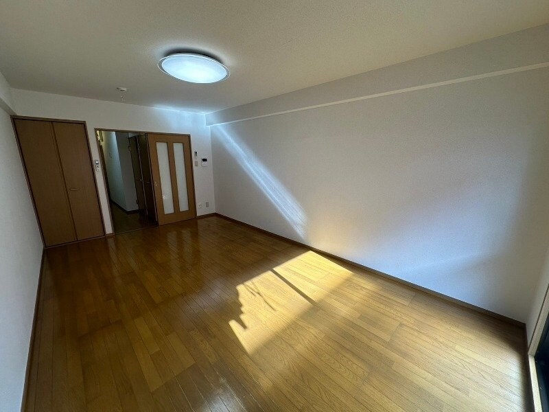 物件内観写真17　(同型別室のお写真です)