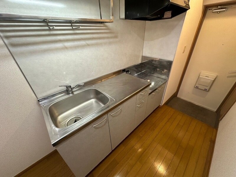 物件内観写真20　(同型別室のお写真です)