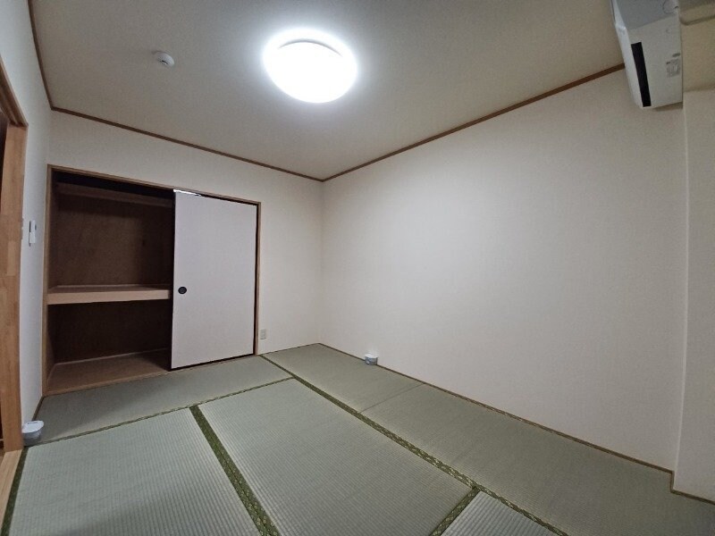 物件内観写真16　(同物件別部屋のお写真です。)