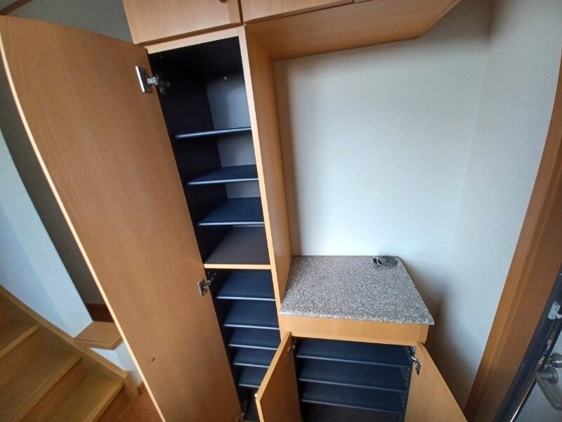 物件内観写真18　(同型反転参考写真)