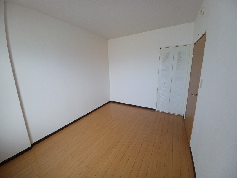 物件内観写真18　(同物件別部屋写真)