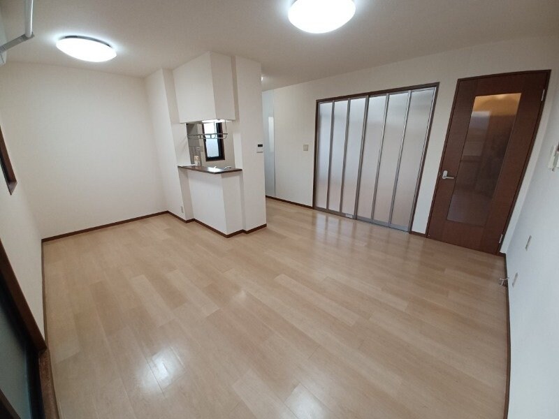 物件内観写真6　(同物件別同物件別室反転写真室反転写真)