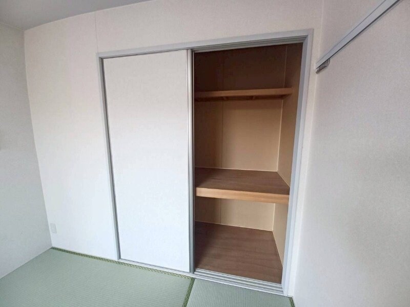 物件内観写真10　(同物件別室写真)