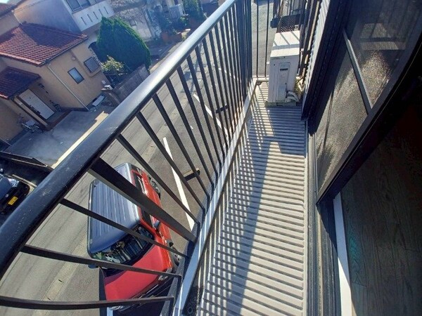 バルコニー(同物件別室写真)