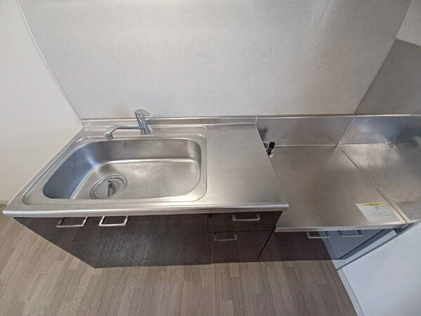 キッチン(同物件別室写真)