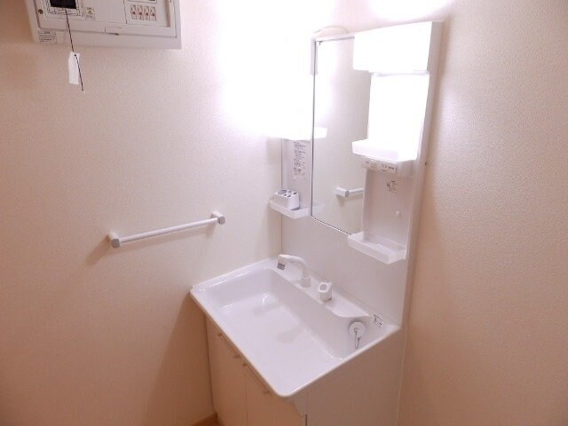 物件内観写真12　(同タイプの部屋写真です)