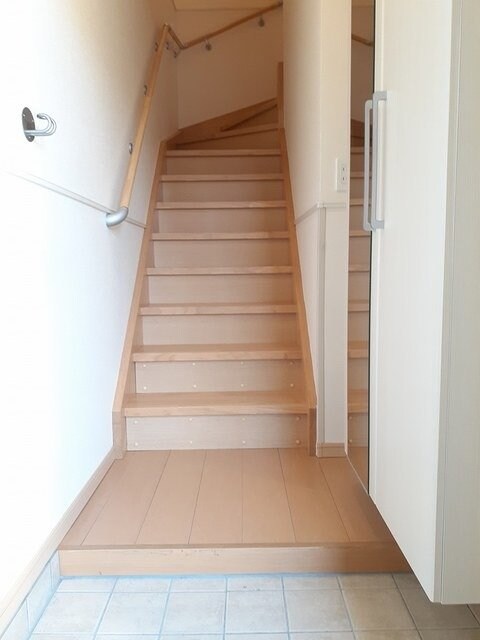 物件内観写真15　(同タイプの部屋写真です)