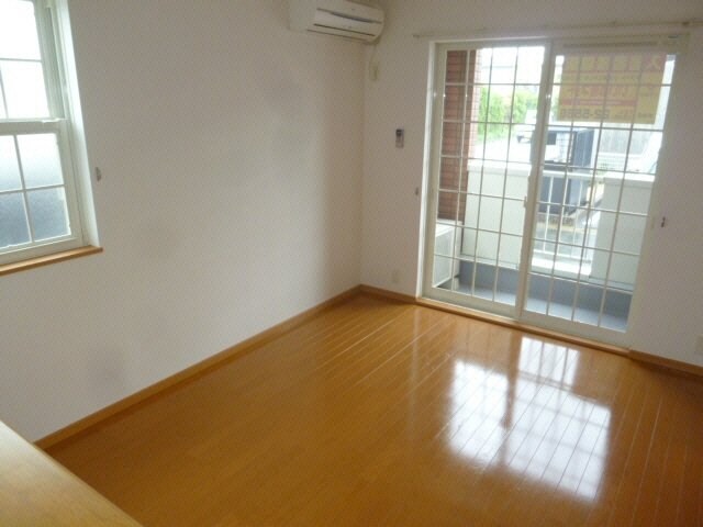 物件内観写真6　(同タイプの部屋写真です)