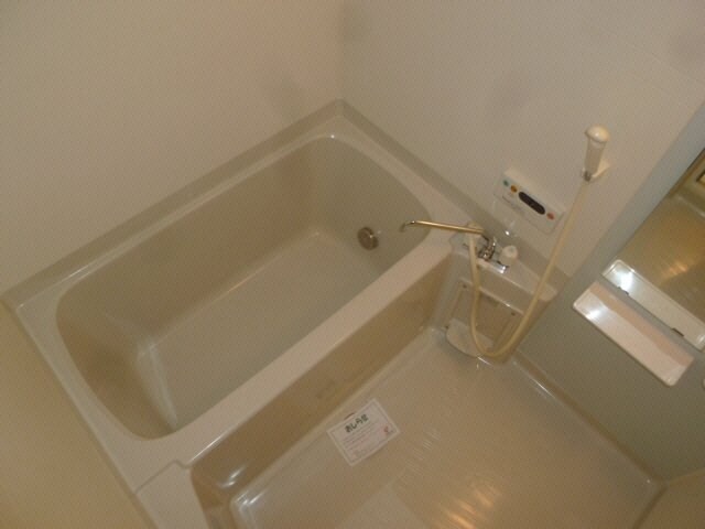 物件内観写真8　(同タイプの部屋写真です)