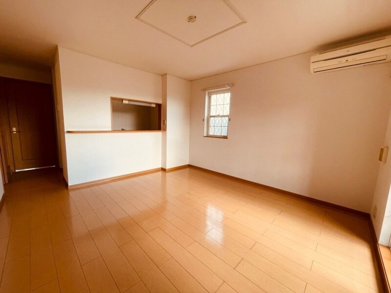 物件内観写真18　(同タイプの部屋写真です)