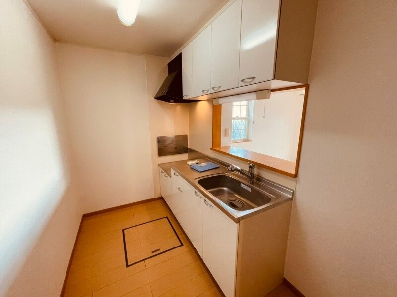 物件内観写真19　(同タイプの部屋写真です)