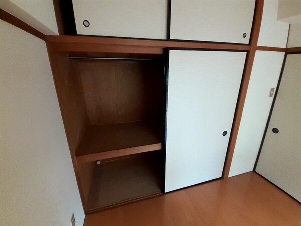 収納(同物件別部屋写真)