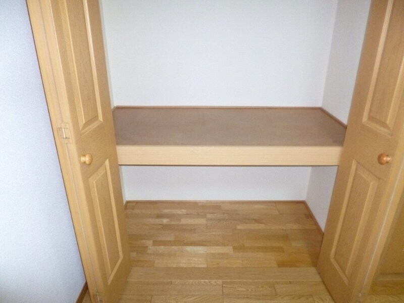 物件内観写真10　(同一物件別部屋の写真です)