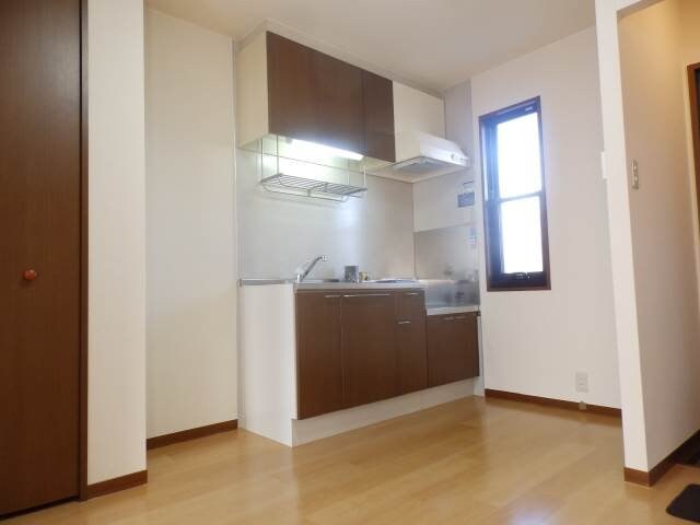 物件内観写真6　(同型物件写真です)