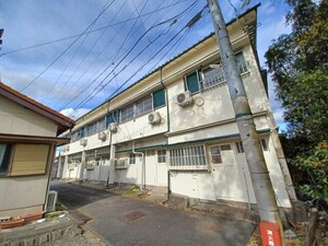 昭和レトロアパート２外観写真