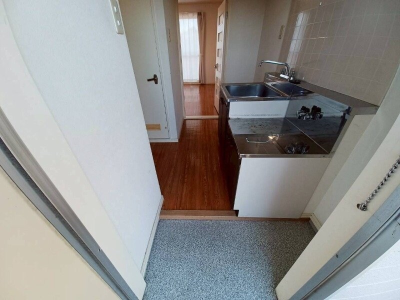 物件内観写真18　(同型別室のお写真です)