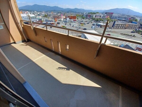 バルコニー(同物件別部屋の写真)