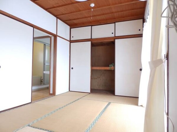 居室・リビング(別部屋参考写真)