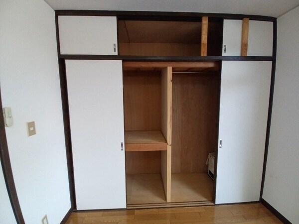 収納(別部屋参考写真です)