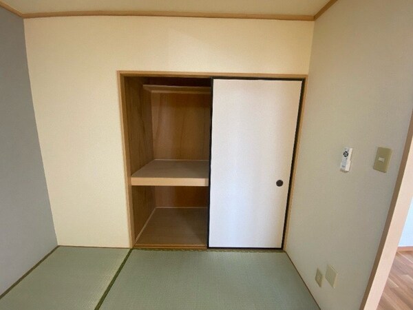 収納(同物件別室の画像です)