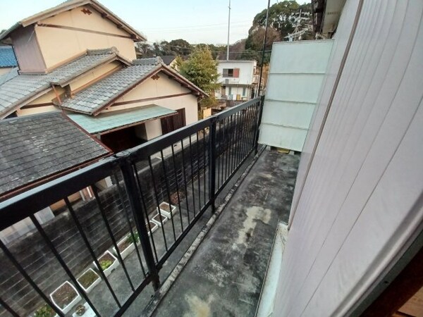 バルコニー(同型参考写真)