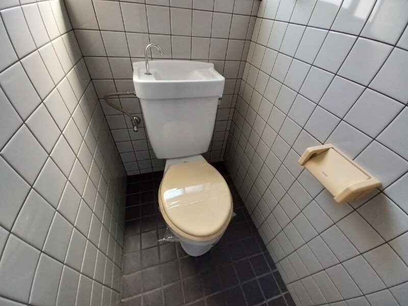 物件内観写真16　(別部屋反転写真です)