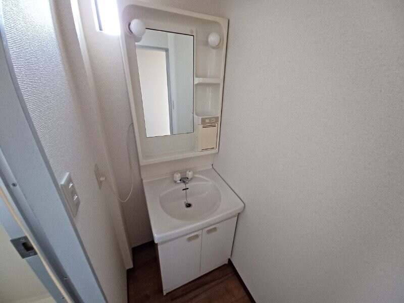 物件内観写真17　(別部屋反転写真です)