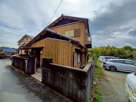 勢田町貸家外観写真