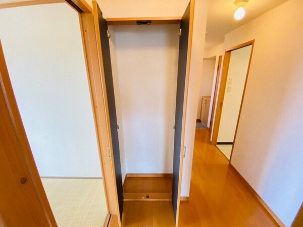収納(別部屋参考写真です)