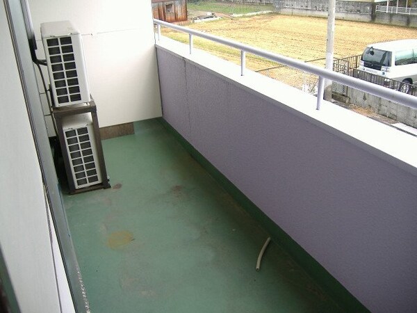 バルコニー(同物件別部屋の写真)