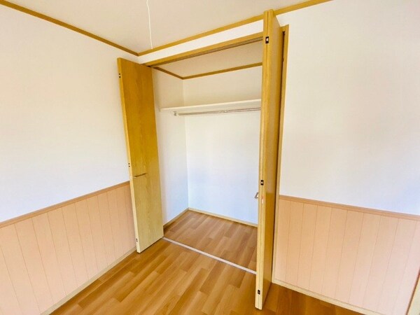 収納(同型参考画像)