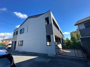 シャインロワール外観写真